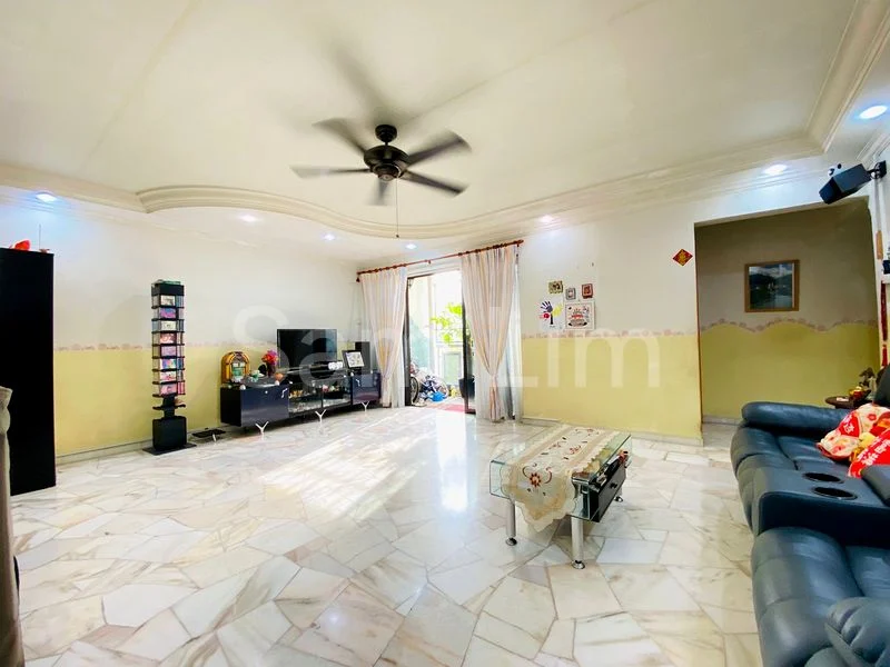 5 Room (5I) HDB for Sale in 142 Rivervale Crescent